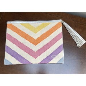 WKND WYFR Golf Widow Clutch Purse clutch fun chevron EUC BIG leather Tassel